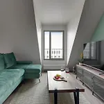 Granaria Deluxe By Downtown Apartahotel 4*