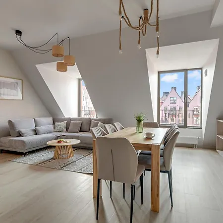 Granaria Deluxe By Downtown Aparthotel