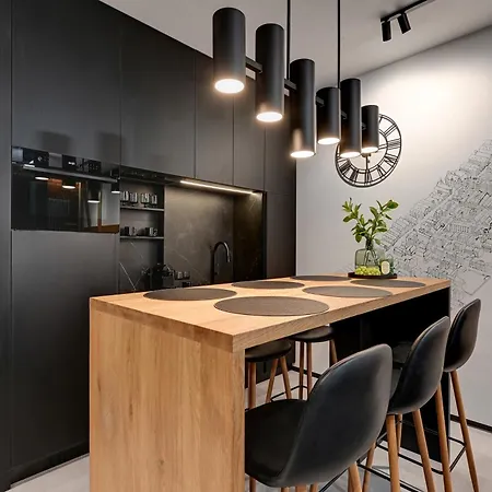 Granaria Deluxe By Downtown 4* 格但斯克