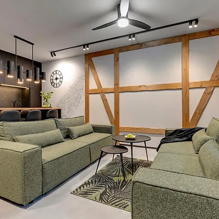 Granaria Deluxe By Downtown 4*