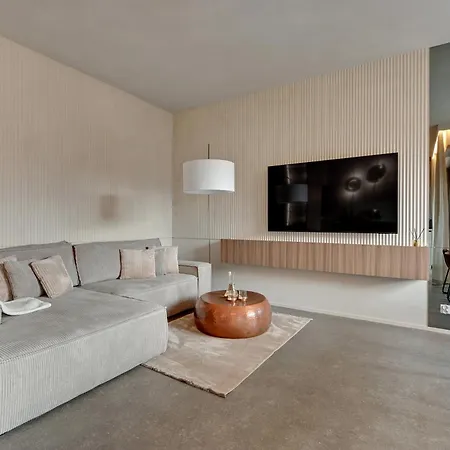 Granaria Deluxe By Downtown Aparthotel 3*