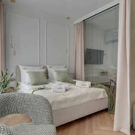 Granaria Deluxe By Downtown Apart-hotel